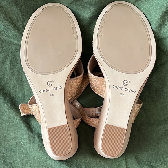 Brand New Corso Como Genuine Leather Neutral Tan Leopard Print Wedge Sandals - Picture 12 of 13